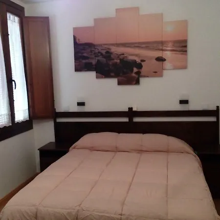 Apartment Monzorrobal *